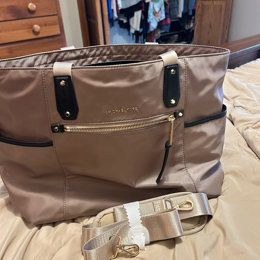Michael Kors Tan Tote Bag